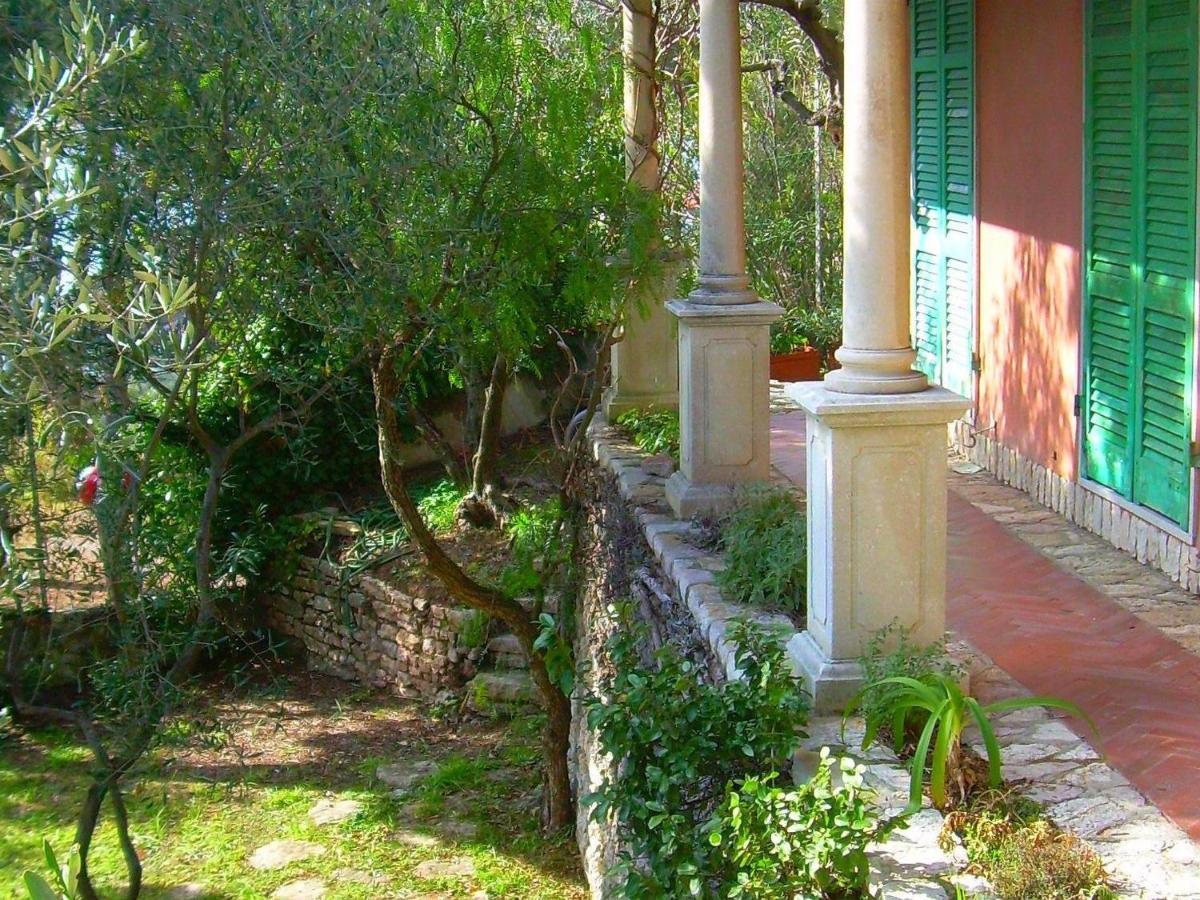 Belvilla By Oyo Villa Shakti Lerici Chambre photo