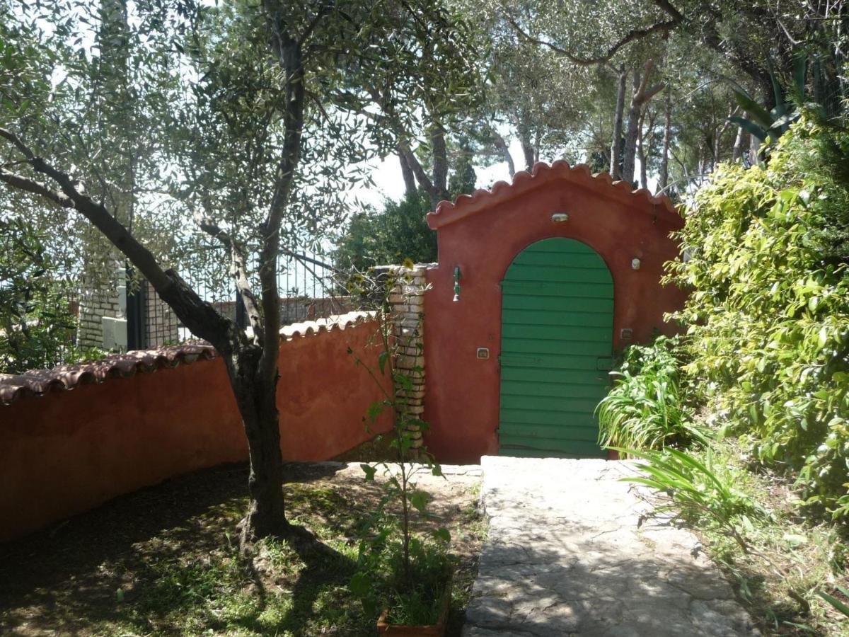 Belvilla By Oyo Villa Shakti Lerici Extérieur photo